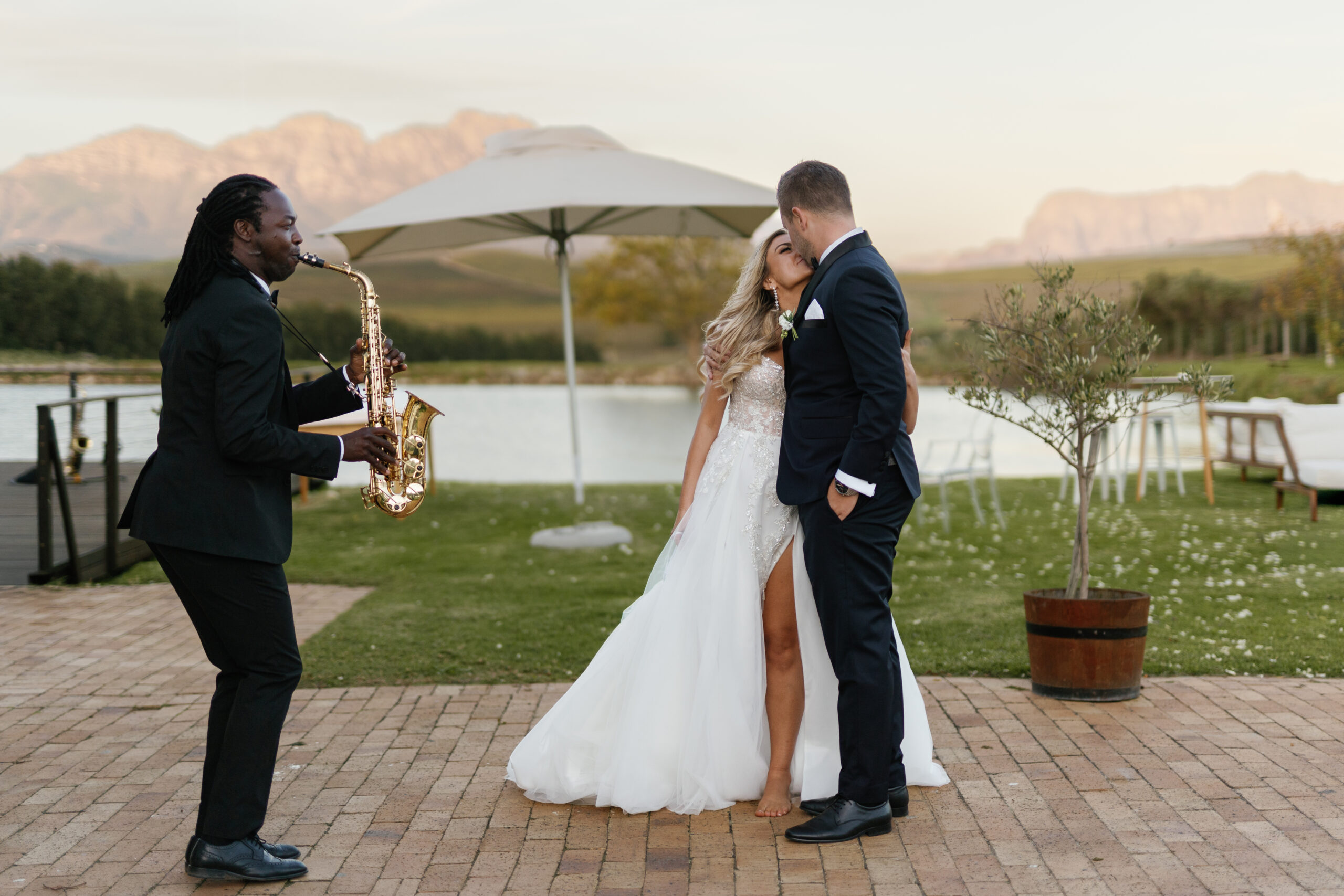 Aneli & Sam’s Winelands Wedding